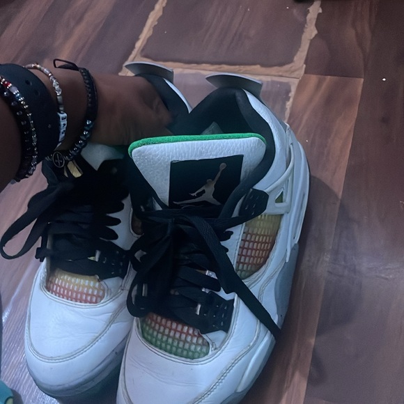2020
Wmns Air Jordan 4 Retro 'Rasta - Picture 4 of 5